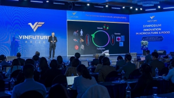 nhung cong nghe nong nghiep giup nuoi song 10 ty nguoi lam nong toa dam vinfuture 2025