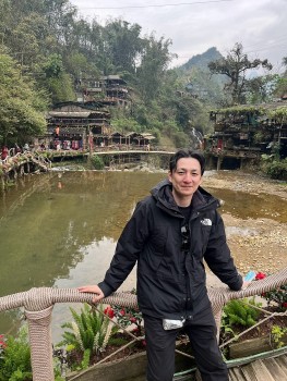 Kaneya Manabu và hành trình tìm thấy Việt Nam từ tiếng Việt