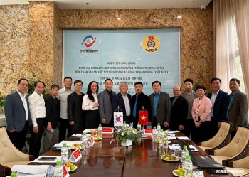 Hải Phòng và Suwon trao đổi kinh nghiệm nâng cao chất lượng hoạt động công đoàn