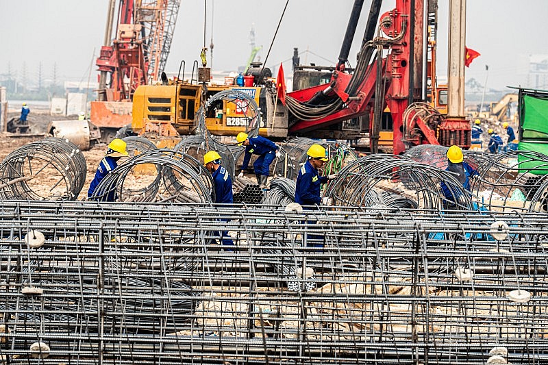 Sunshine Group kích hoạt “cao điểm thi công”, hàng loạt dự án trọng điểm tăng tốc trên toàn quốc Sunshine Group kích hoạt “cao điểm thi công”, hàng loạt dự án trọng điểm tăng tốc trên toàn quốc