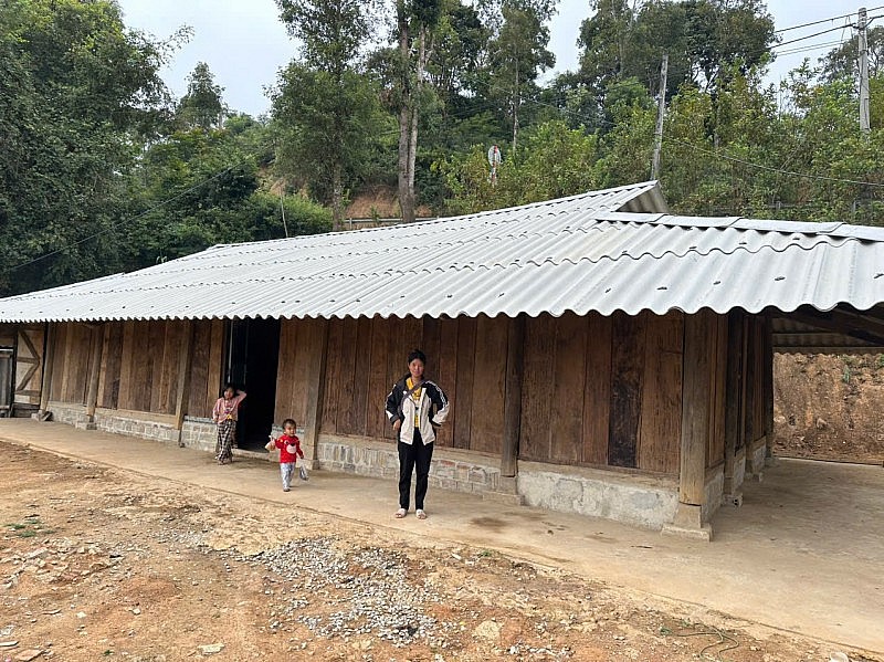Na Son thay áo mới: 100 căn nhà vững chãi nâng bước hộ nghèo và gia đình chính sách