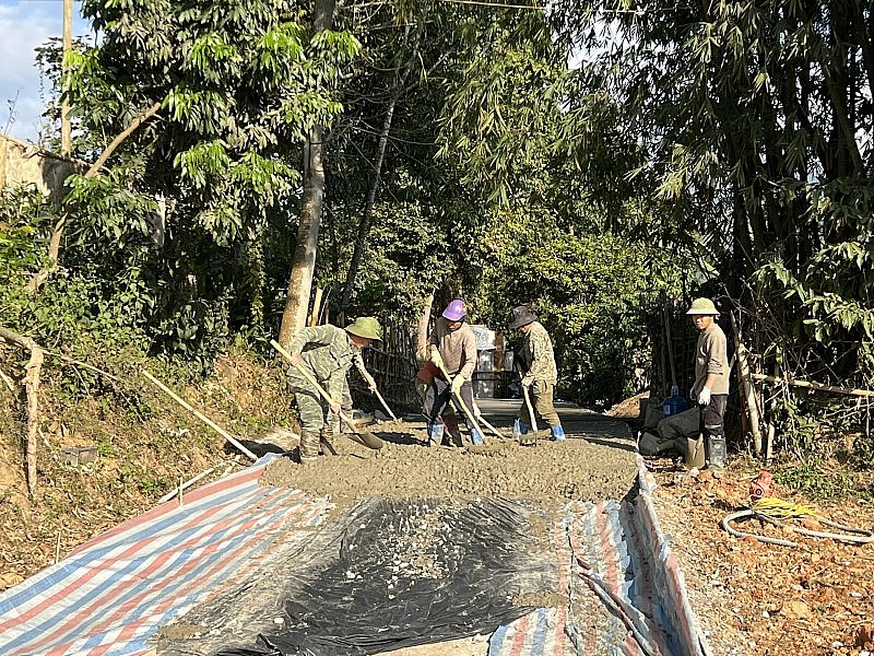 Mường Toong bừng sáng từ những bước chân đầu tiên Mường Toong bừng sáng từ những bước chân đầu tiên