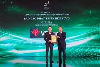vpbank la ngan hang duy nhat nhan hai giai thuong tai vlca 2025