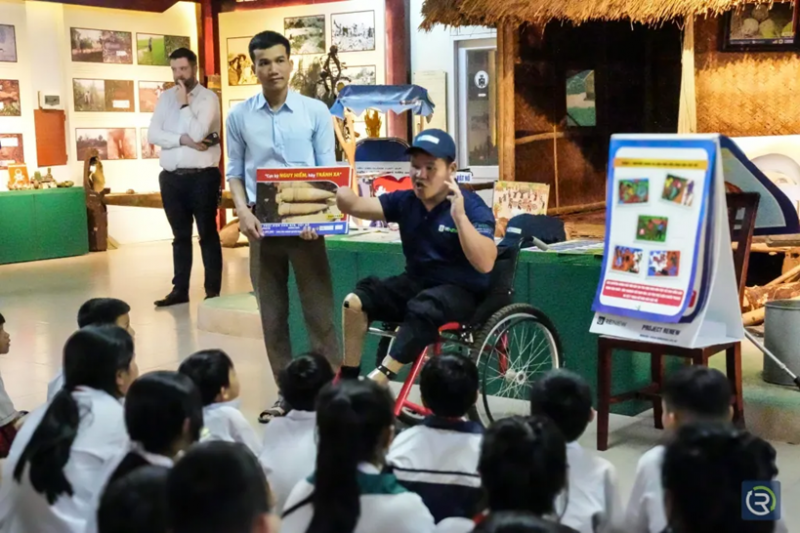 Ireland hỗ trợ người khuyết tật và nạn nhân bom mìn tại Quảng Trị Ireland hỗ trợ người khuyết tật và nạn nhân bom mìn tại Quảng Trị