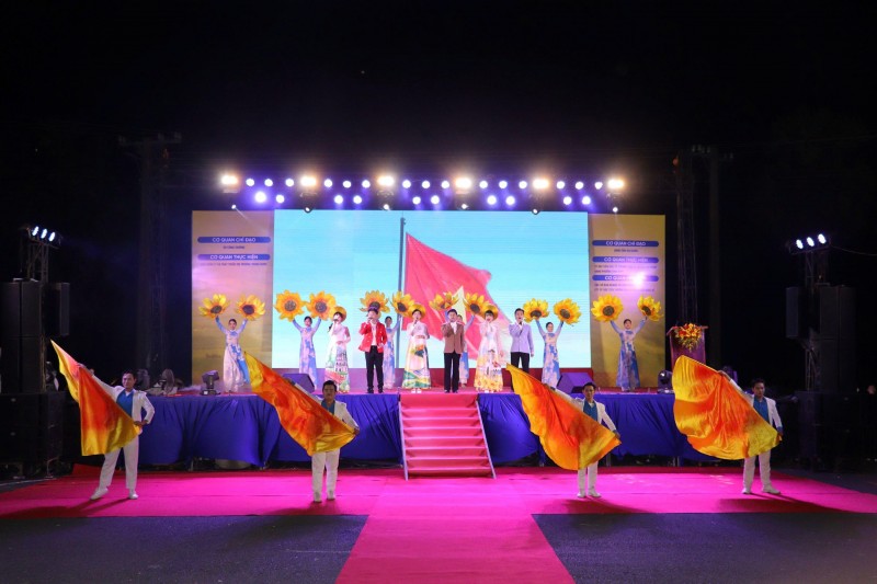 Khai mạc Hội chợ Thương mại OCOP vùng biên giới Việt Nam – Campuchia Khai mạc Hội chợ Thương mại OCOP vùng biên giới Việt Nam – Campuchia