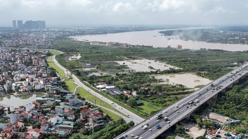 ha noi thuc day giai phong mat bang cho 7 cay cau vuot song hong