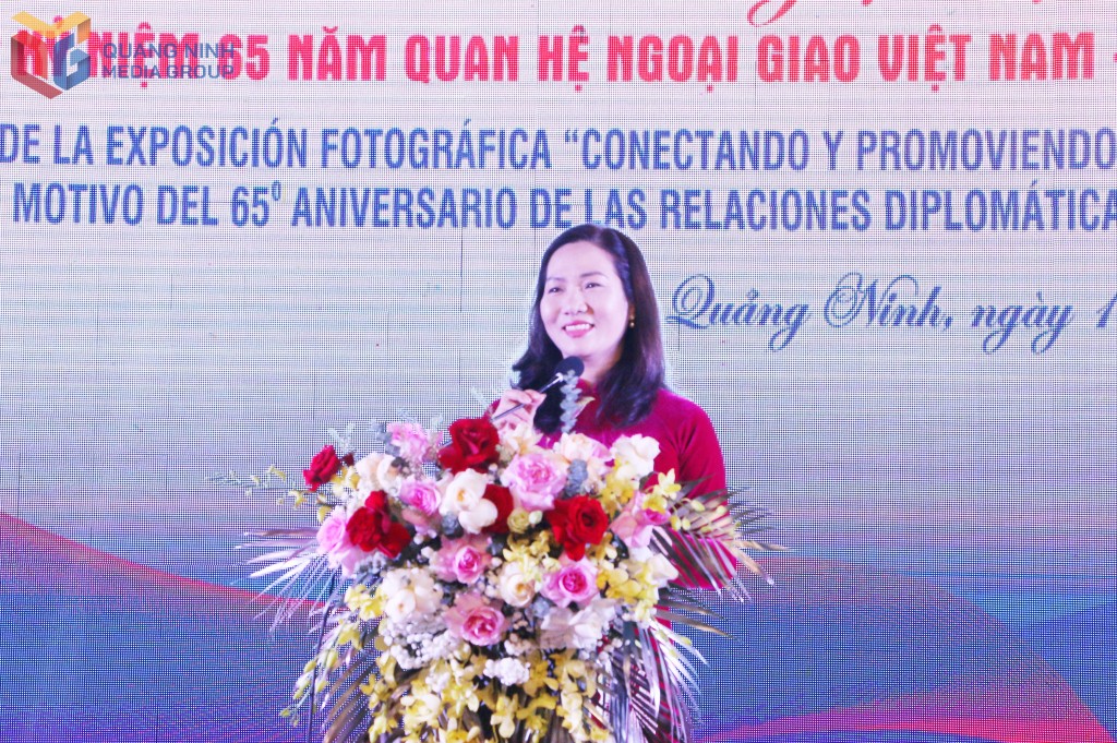 Khai mạc triển lãm ảnh “Kết nối và lan tỏa tình hữu nghị Việt Nam - Cuba” Khai mạc triển lãm ảnh “Kết nối và lan tỏa tình hữu nghị Việt Nam - Cuba”