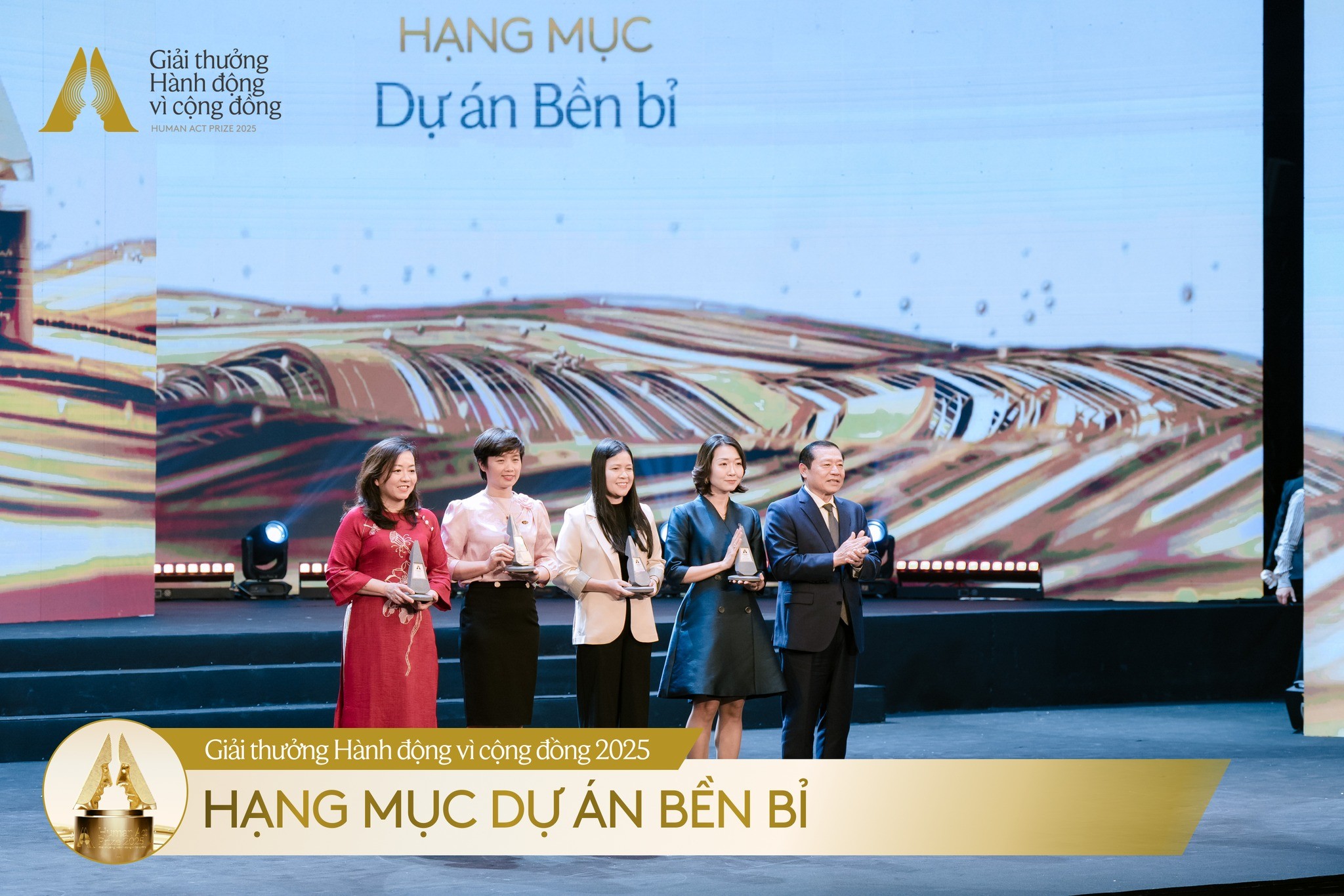 Lễ Trao giải Giải thưởng Hành động vì cộng đồng 2025 vinh danh Hạng mục Dự án Bền bỉ
