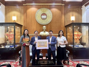 Kiều bào Pháp, Ba Lan, Hàn Quốc hỗ trợ đồng bào bị ảnh hưởng bởi thiên tai