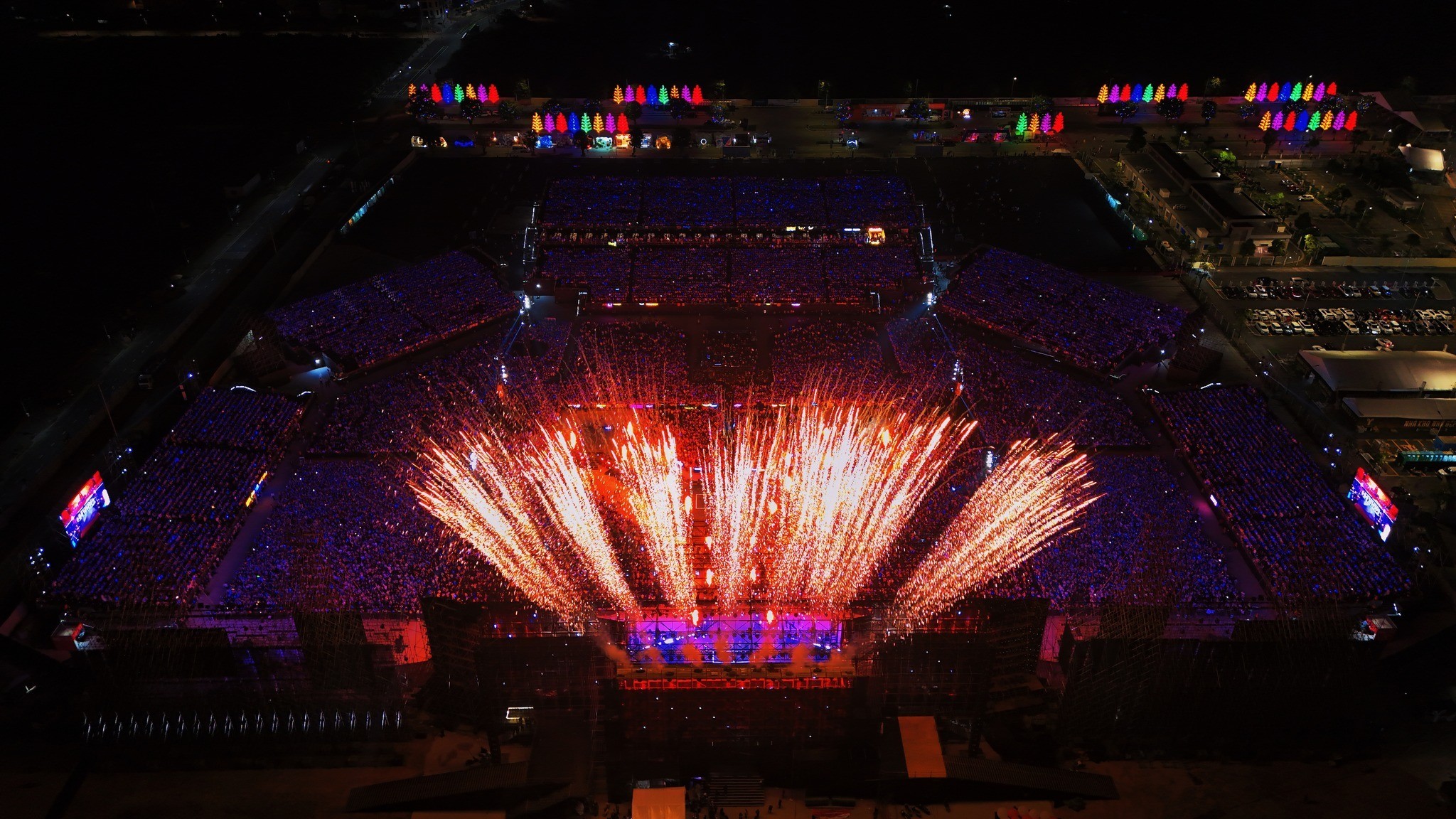 Gần 95.000 người “cháy hết mình” trong ngày diễn ra Y-Concert, Ocean City khẳng định tọa độ “khó thay thế” trên bản đồ giải trí Việt Nam