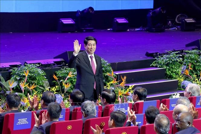 Dấu ấn đa phương: Từ hội nhập sâu rộng tới chủ động kiến tạo