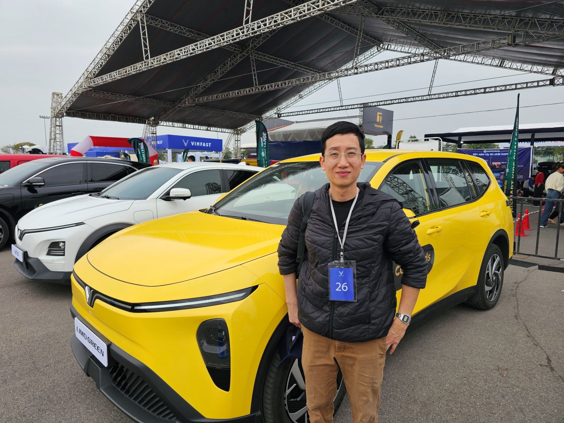 Anh Phạm Ngọc Khánh (Hà Nội) thích thú với không gian rộng rãi cho cả gia đình của Limo Green