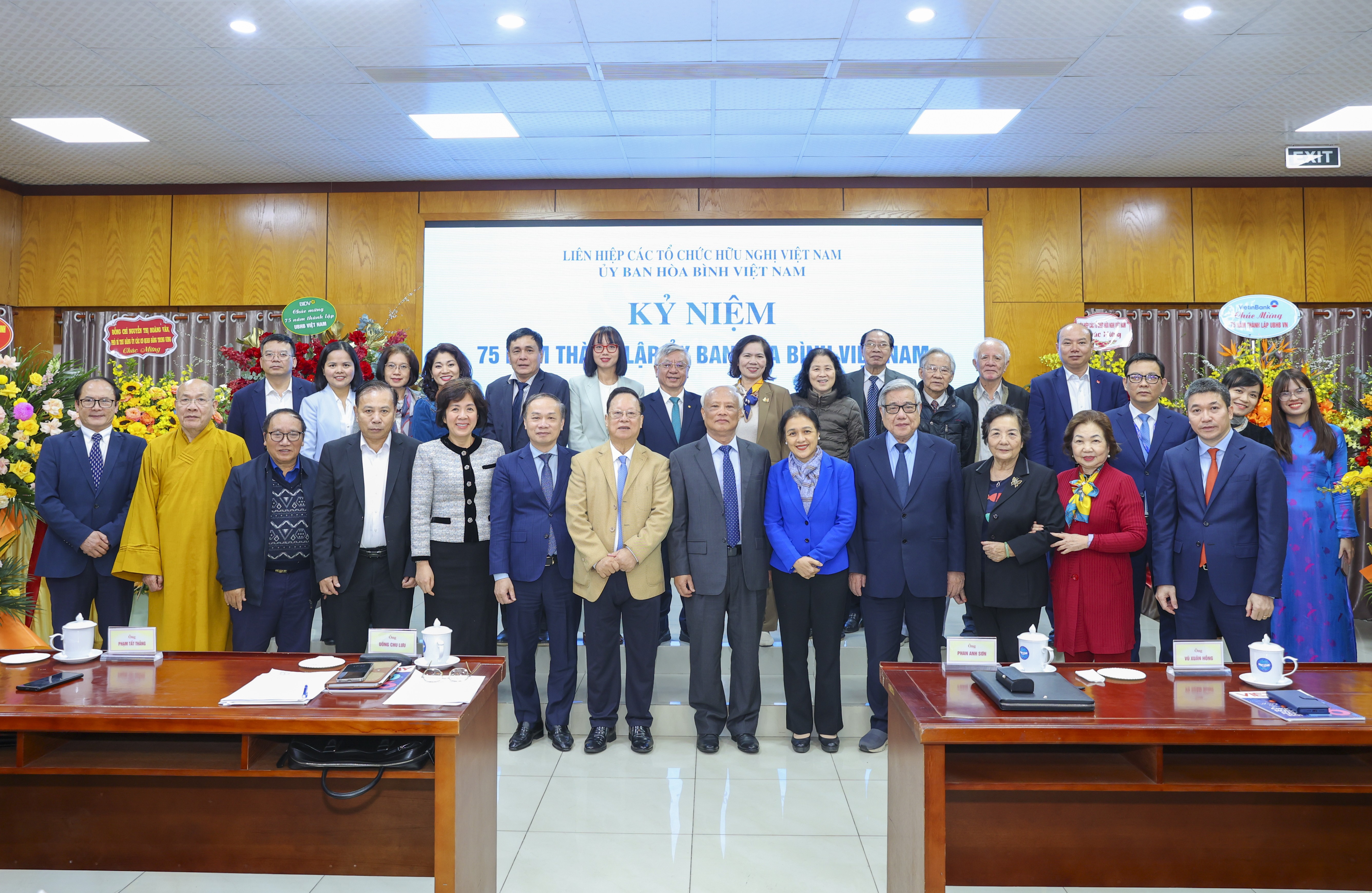 Kỷ niệm 75 năm Ủy ban Hòa Bình Việt Nam: Vai trò nòng cốt trong đối ngoại nhân dân vì hòa bình, hữu nghị và phát triển Kỷ niệm 75 năm Ủy ban Hòa Bình Việt Nam: Vai trò nòng cốt trong đối ngoại nhân dân vì hòa bình, hữu nghị và phát triển