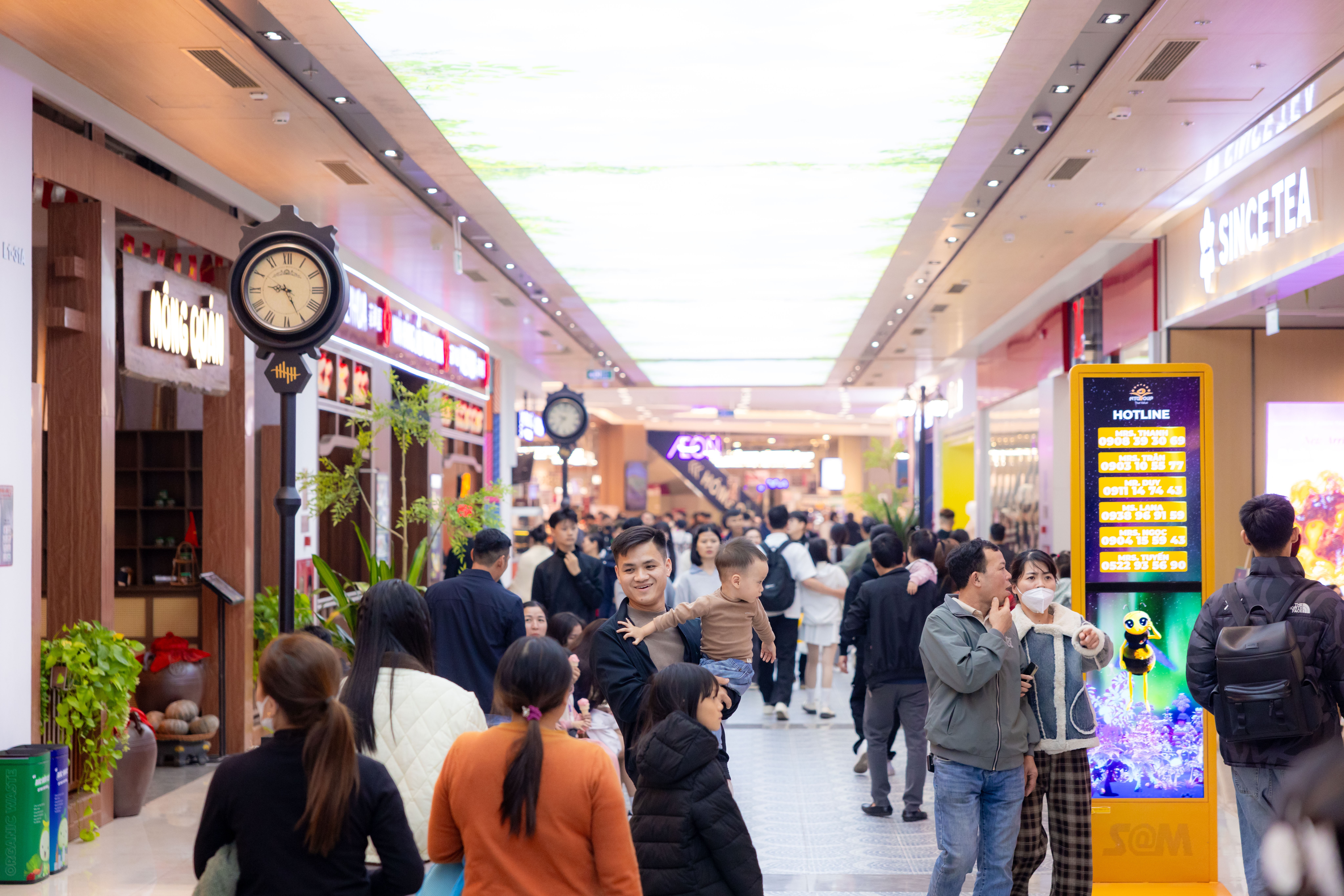 Đêm giao thừa rực rỡ trên bản đồ Việt Nam: “Thánh địa countdown họ Vin” vững vàng vị thế điểm đến quốc dân