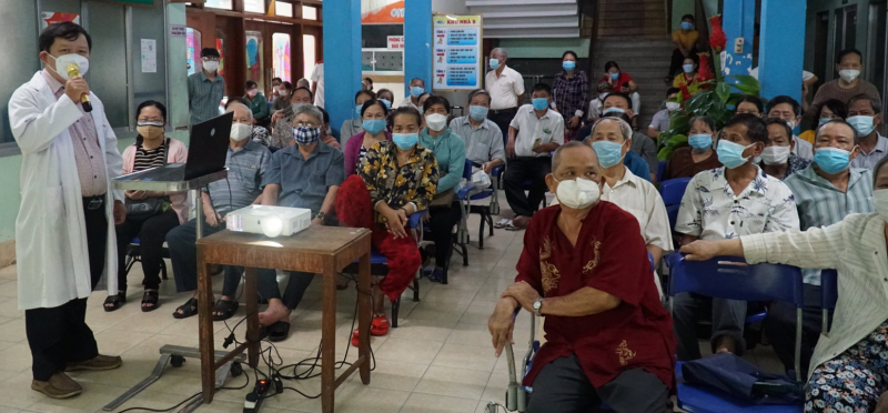 Quỹ Fred Hollows (Úc) hỗ trợ Lâm Đồng phát triển mô hình chăm sóc mắt tuyến cơ sở