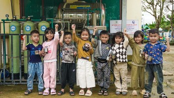 cov tai tro he thong loc nuoc uong tinh khiet ro cho 25 truong hoc o quang ngai