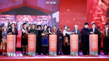 Thủ tướng: Xây dựng trường học khu vực miền núi, đồng bào dân tộc để gieo chữ, giữ nước