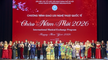 anh lan toa tinh huu nghi qua giao luu nghe thuat quoc te chao nam moi 2026