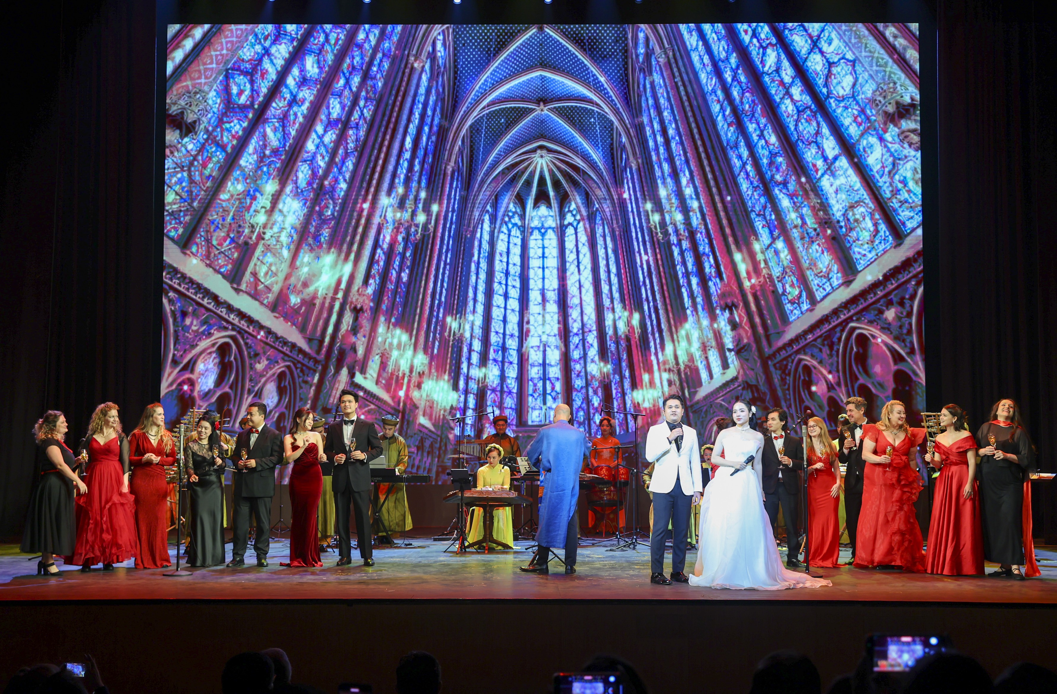 Lan tỏa tình hữu nghị qua giao lưu nghệ thuật quốc tế “Chào năm mới 2026”