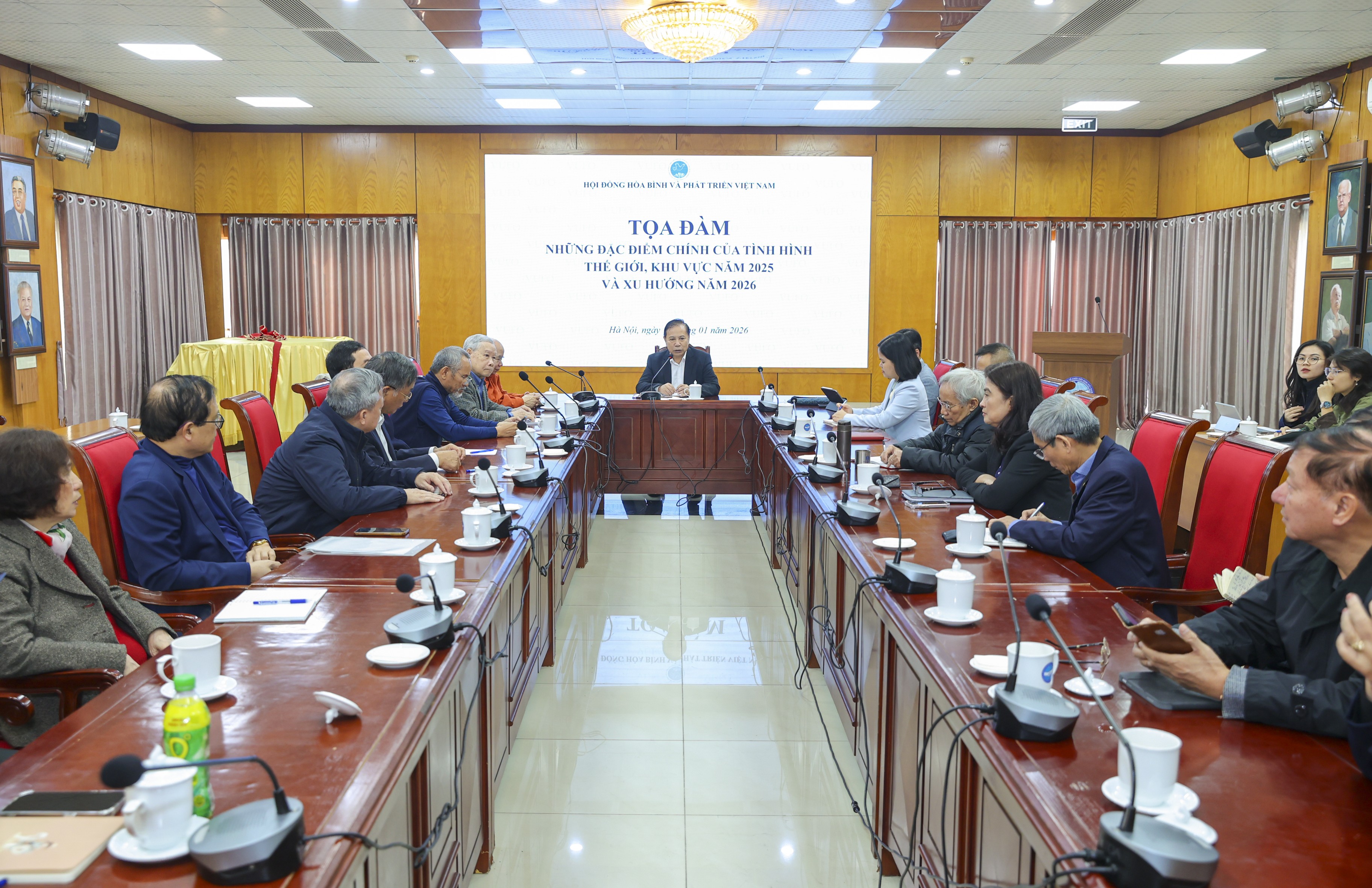 Quang cảnh buổi tọa đàm. (Ảnh: Đinh Hòa).