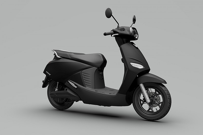 Chủ xe nói về VinFast Vero X: Sạc ít, dùng nhiều, chi phí dễ chịu