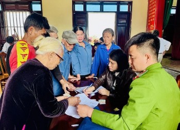 Hơn 5,88 triệu người đã nhận quà của Đảng, Nhà nước dịp Đại hội XIV và Tết Bính Ngọ 2026