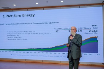 Tiến sĩ Michael Parsons (Australia): Việt Nam đang vươn lên như một đối tác có trách nhiệm vì con người và hành tinh