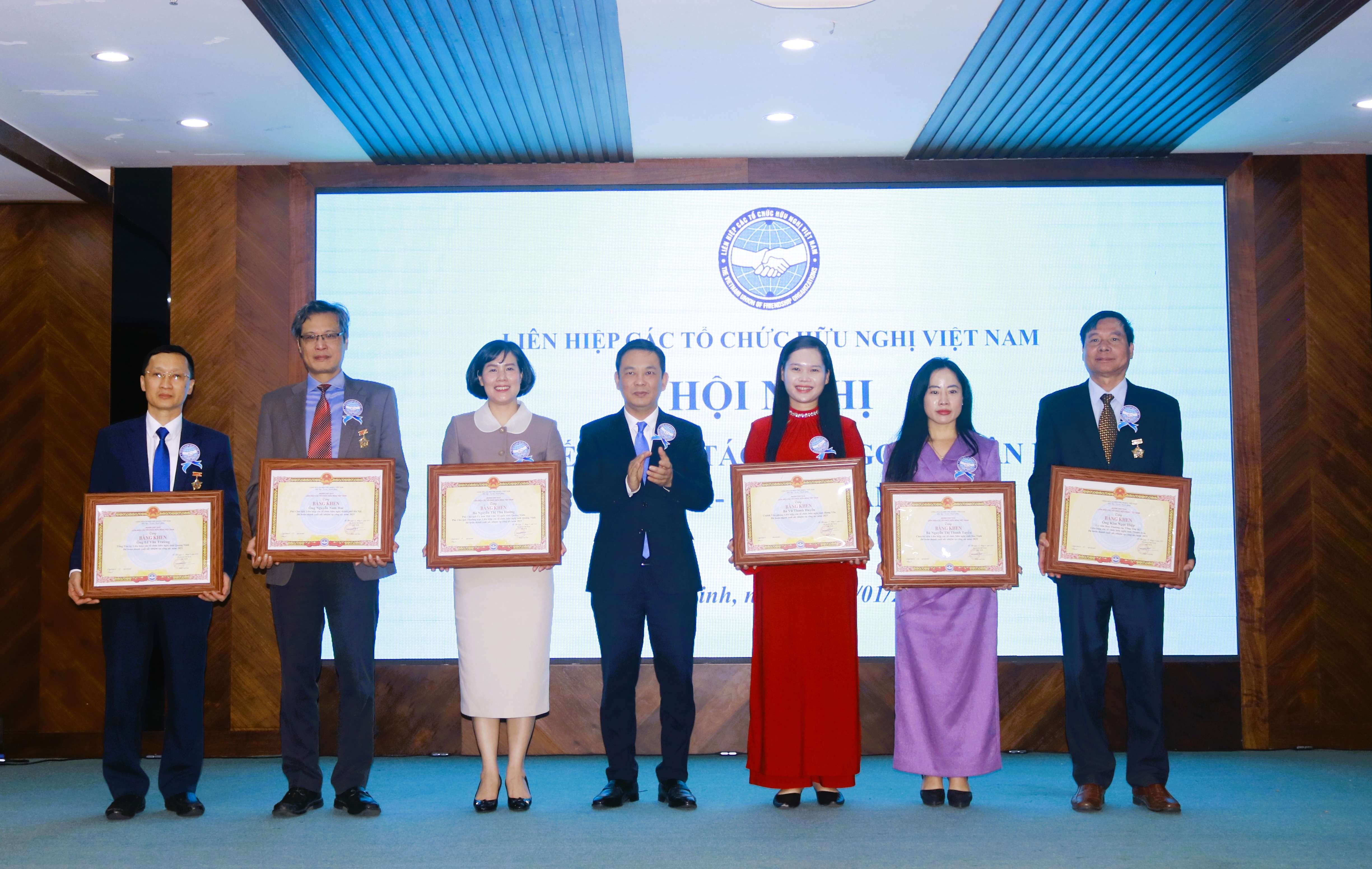 Tổng kết công tác đối ngoại nhân dân Cụm số 1: Đổi mới gắn với phát triển địa phương