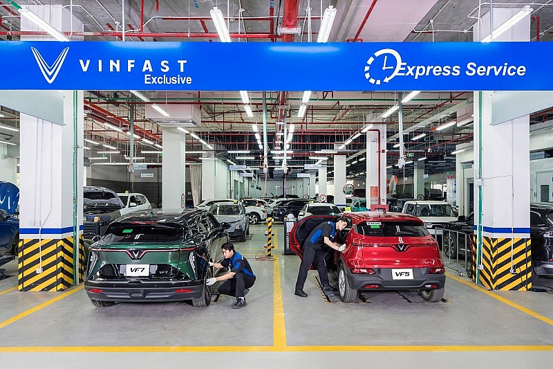 Người dùng Việt kể chuyện đi bảo dưỡng chi phí “không bằng thùng bia”