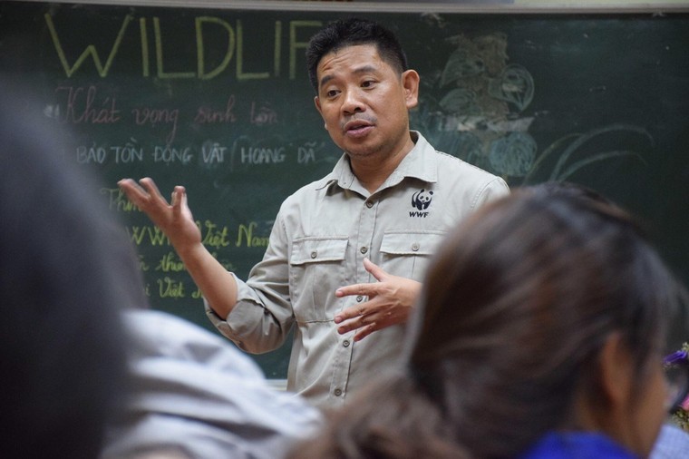 Ông Văn Ngọc Thịnh, Giám đốc Quốc gia Tổ chức Quốc tế về bảo tồn thiên nhiên tại Việt Nam (WWF-Việt Nam)