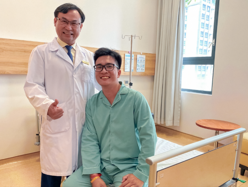 hanh trinh nguoc cua benh nhan viet kieu ve nuoc dieu tri thanh cong chung dau day than kinh suot 7 nam