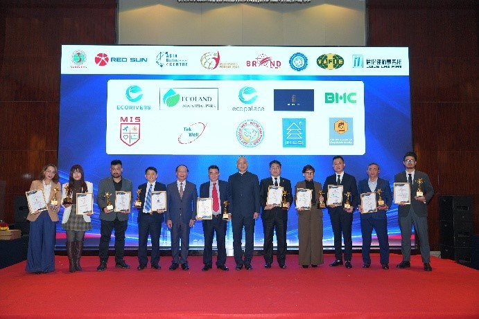 BHC nhận giải thưởng Top 10 thương hiệu Bản sắc Việt tại Diễn đàn Kinh tế châu Á – Thái Bình Dương