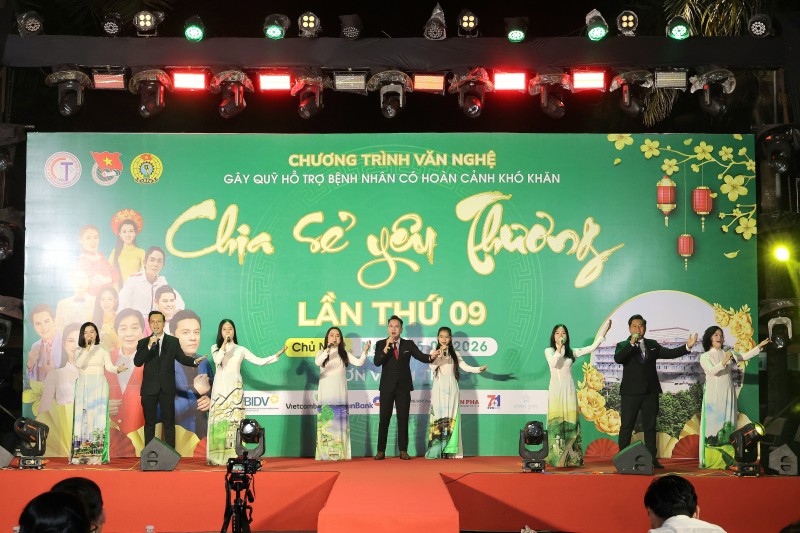 “Chia sẻ yêu thương” lần thứ 9: Gây quỹ hơn 2,4 tỷ đồng hỗ trợ bệnh nhân khó khăn
