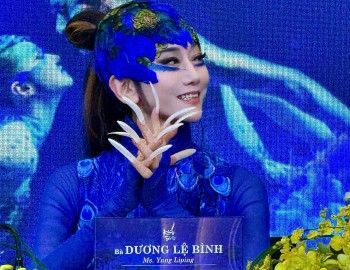 Biểu tượng lớn của múa đương đại Trung Quốc Dương Lệ Bình đến Việt Nam