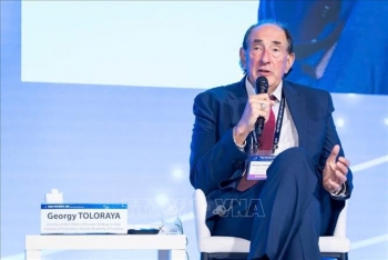 Giáo sư Nga đánh giá về sự khởi đầu 