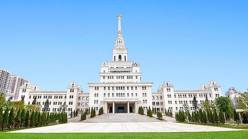 Vingroup đào tạo 20.000 nhân tài AI thực chiến - phụ cấp 8 triệu đồng/tháng