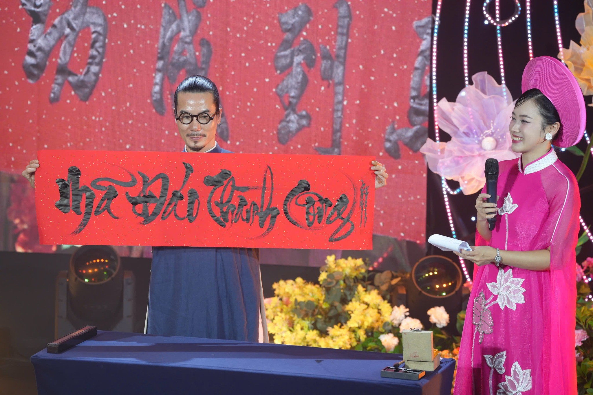 Đêm nhạc hữu nghị Việt - Trung: tăng cường tình dân hai nước