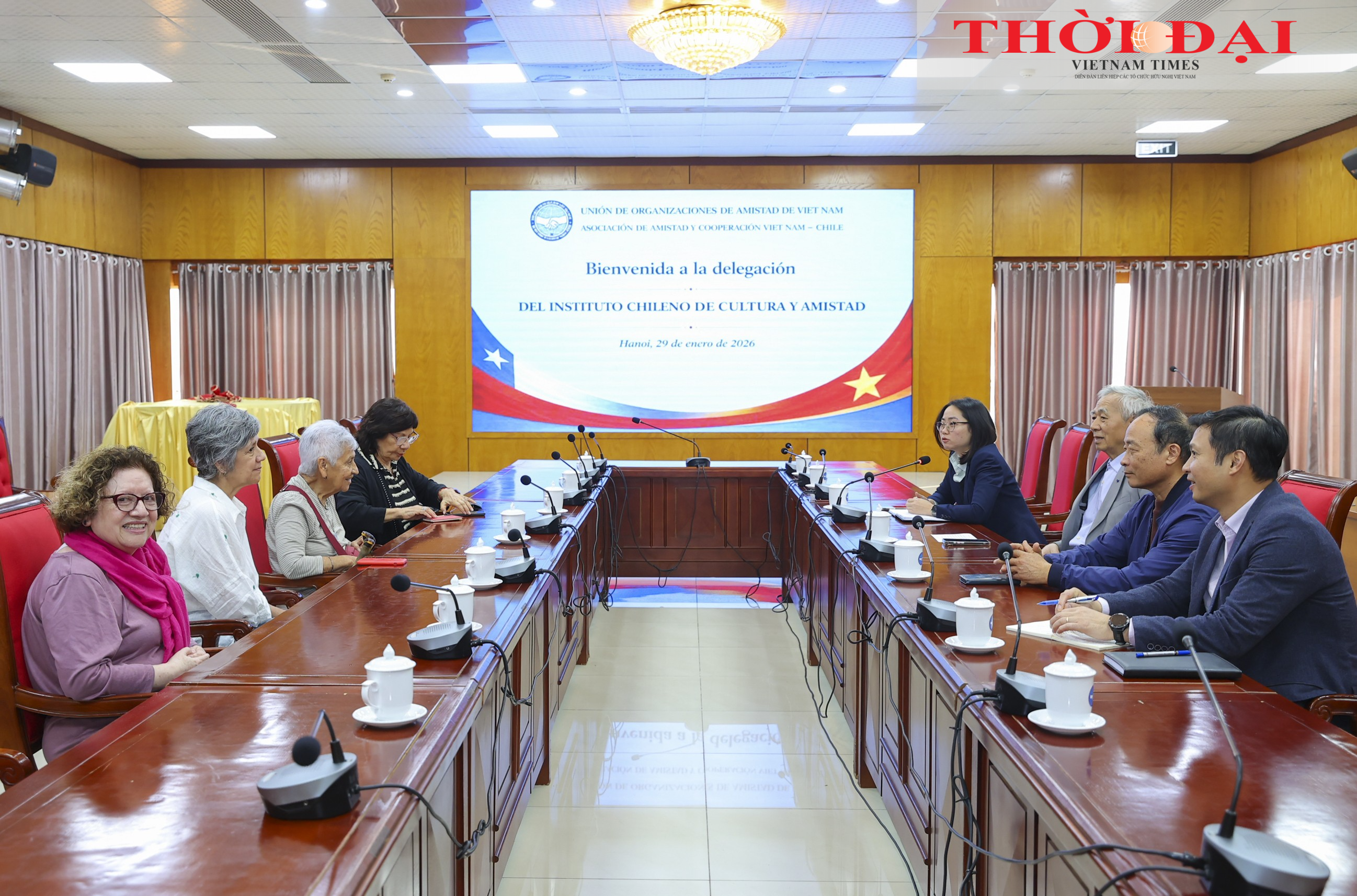 lãnh đạo Hội hữu nghị và hợp tác Việt Nam - Chile tiếp đoàn những người bạn Chile yêu mến Việt Nam lãnh đạo Hội hữu nghị và hợp tác Việt Nam - Chile tiếp đoàn những người bạn Chile yêu mến Việt Nam