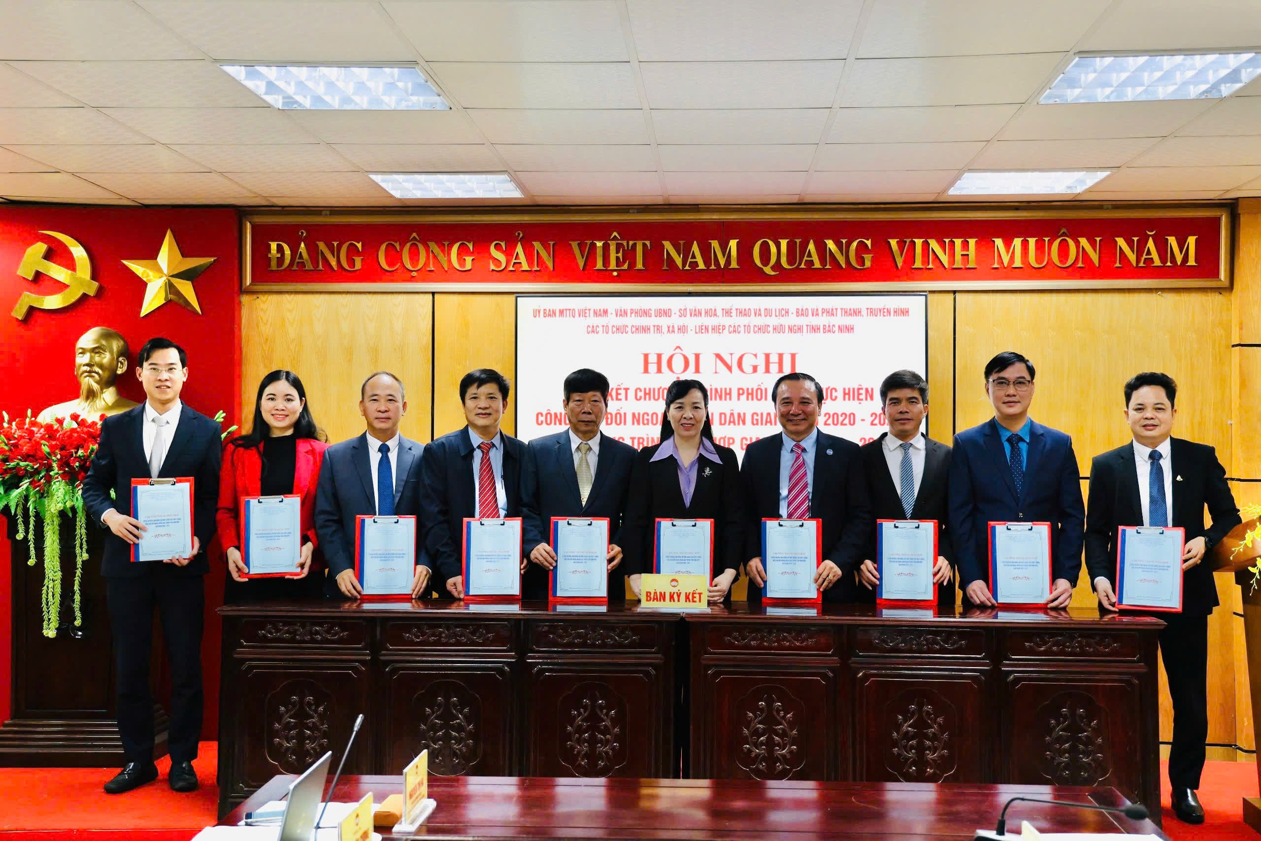 Các cơ quan, đơn vị ký Chương trình phối hợp giai đoạn 2026 - 2031 Các cơ quan, đơn vị ký Chương trình phối hợp giai đoạn 2026 - 2031