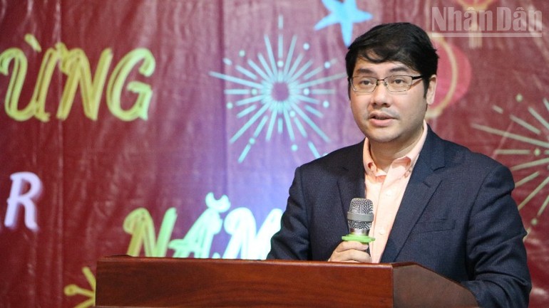 Lưu học sinh Việt Nam tại Campuchia đón năm mới Bính Ngọ Lưu học sinh Việt Nam tại Campuchia đón năm mới Bính Ngọ