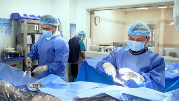 Cần Thơ: Can thiệp thành công ca tái hẹp nặng trong stent mạch vành đã đặt ở nước ngoài