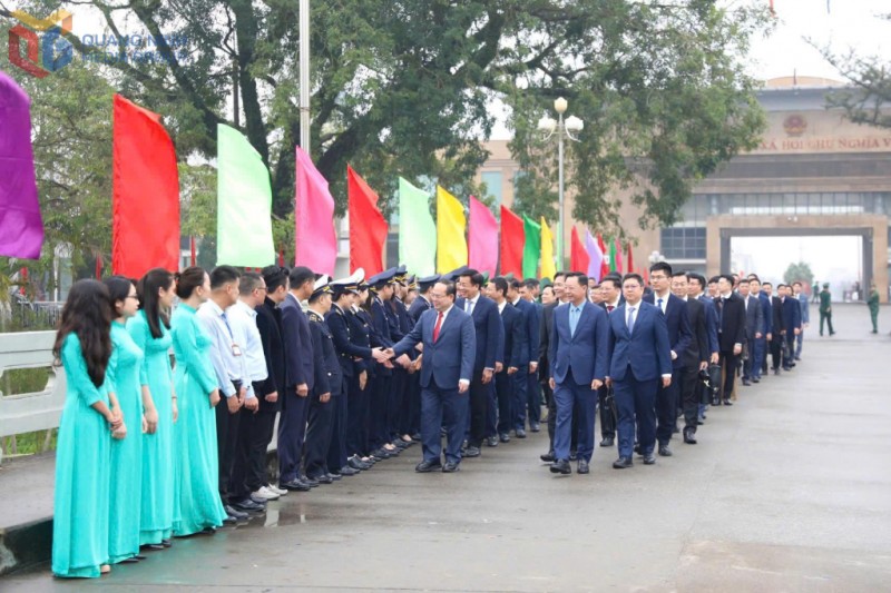 Đo&agrave;n đại biểu tỉnh Quảng Ninh bắt đầu chuyến thăm ch&iacute;nh thức tại Quảng T&acirc;y, Trung Quốc