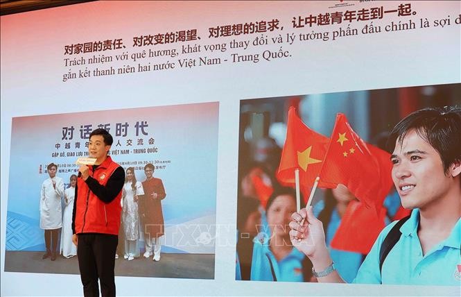 Kế thừa nguồn gene đỏ: Thanh niên Việt - Trung tiếp nối mạch nguồn hữu nghị
