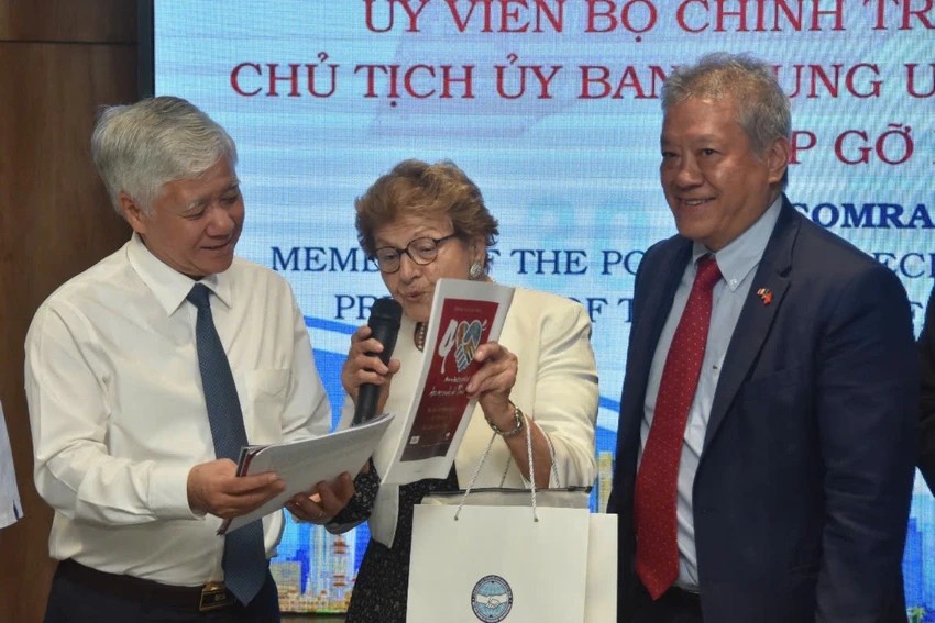 Từ tình hữu nghị đến hợp tác thực chất: Những dấu ấn nổi bật của đối ngoại nhân dân năm 2025 Từ tình hữu nghị đến hợp tác thực chất: Những dấu ấn nổi bật của đối ngoại nhân dân năm 2025