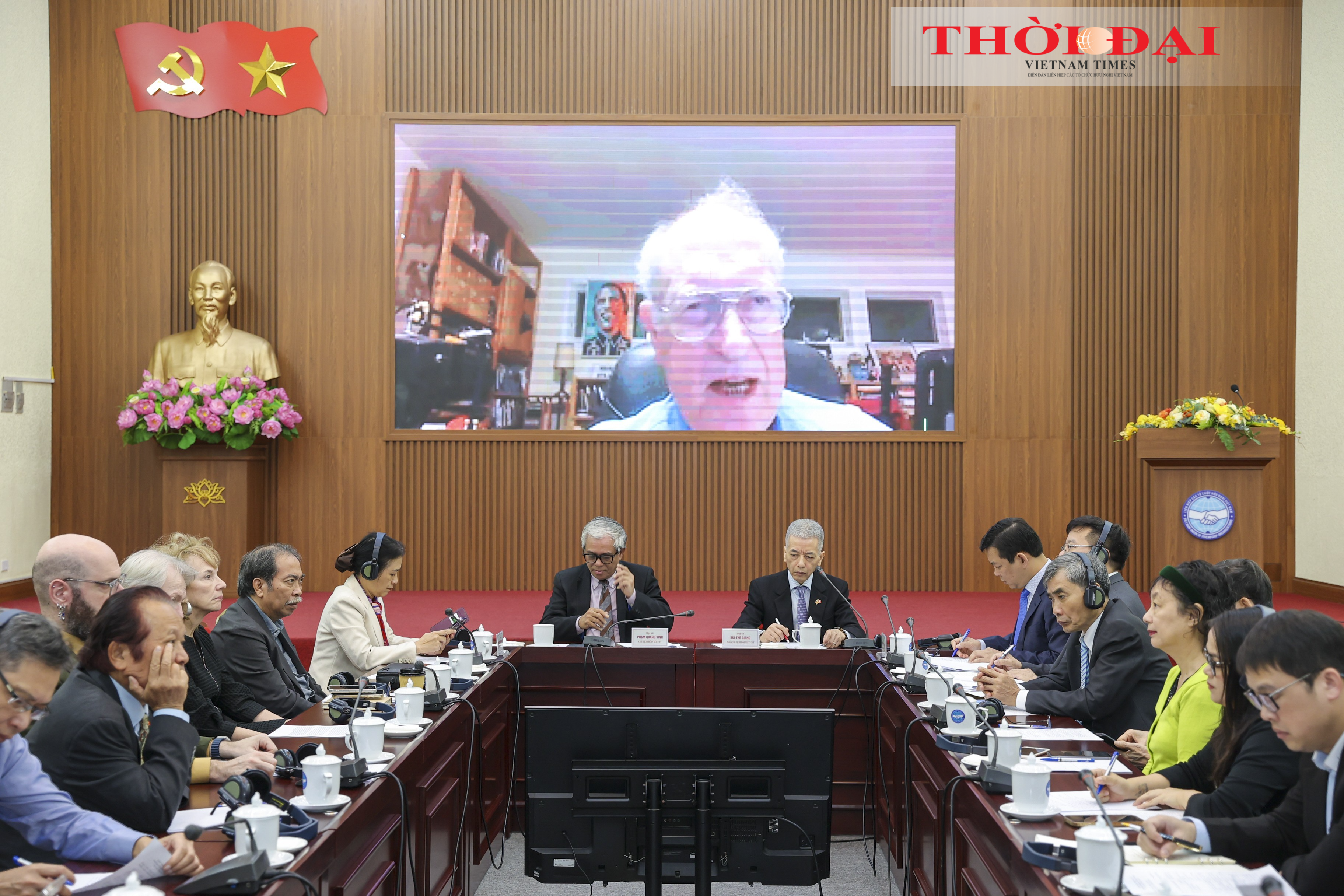 Các đại biểu tham dự Tọa đàm Linh hoạt, điều phối, huy động nguồn lực trong hoạt động đối ngoại nhân dân