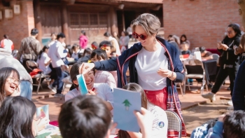 dai su don tet cam nhan van hoa truyen thong viet bang ca trai tim