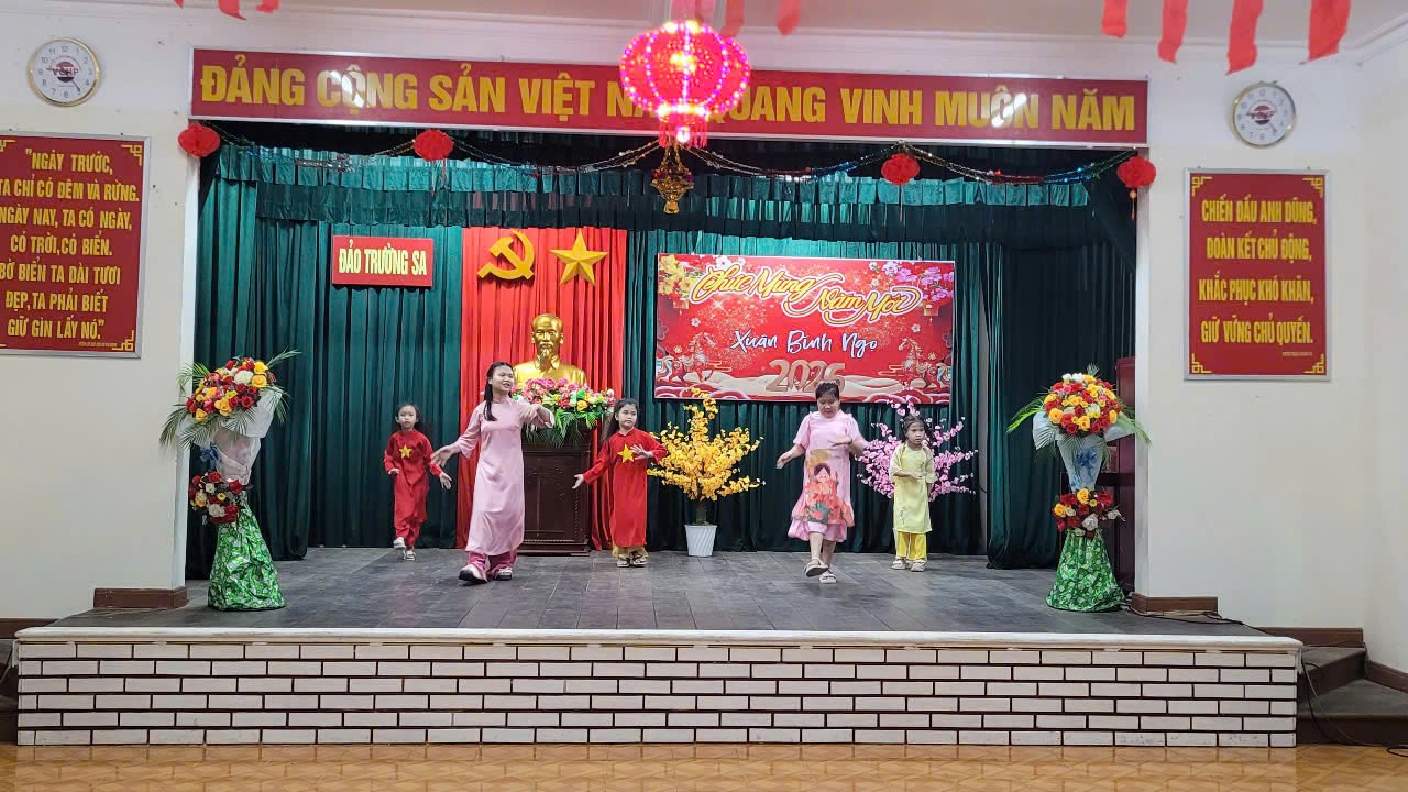 Vui Xuân mới trên đảo Trường Sa Vui Xuân mới trên đảo Trường Sa