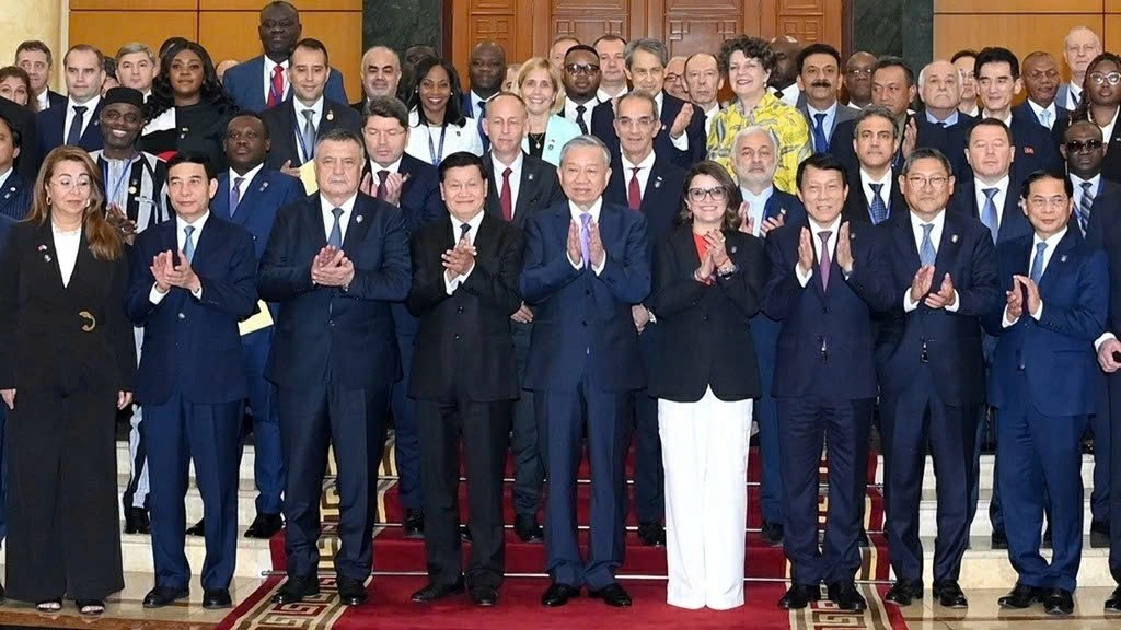 Công ước Hà Nội - Bước tiến đối ngoại đa phương mới Công ước Hà Nội - Bước tiến đối ngoại đa phương mới