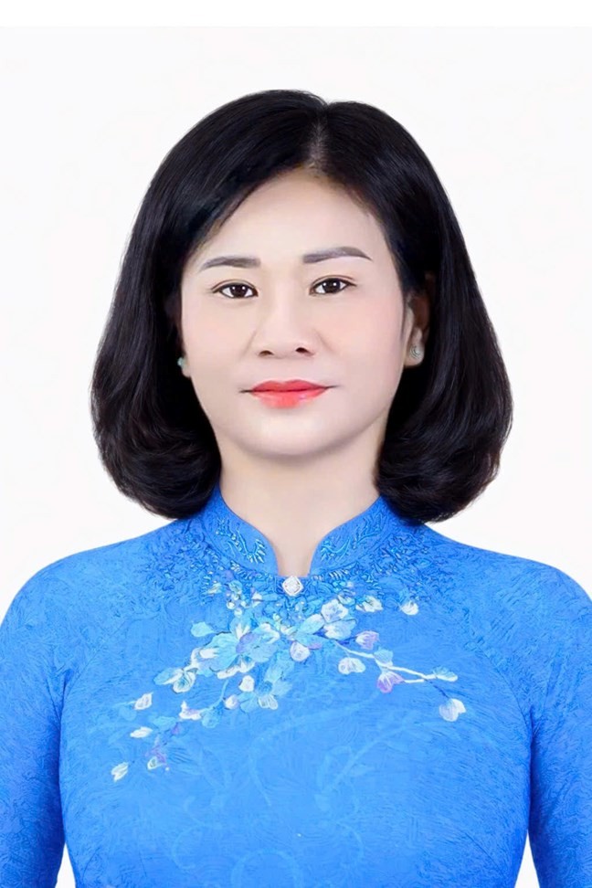 Bà Nguyễn Thị Tuyến - Ủy viên Trung ương Đảng, Phó Chủ tịch UBTƯ MTTQ Việt Nam, Bí thư Đảng ủy, Chủ tịch Hội Liên hiệp Phụ nữ Việt Nam