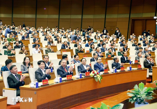 Học tập, quán triệt và triển khai thực hiện Nghị quyết số 79 và Nghị quyết số 80 Học tập, quán triệt và triển khai thực hiện Nghị quyết số 79 và Nghị quyết số 80